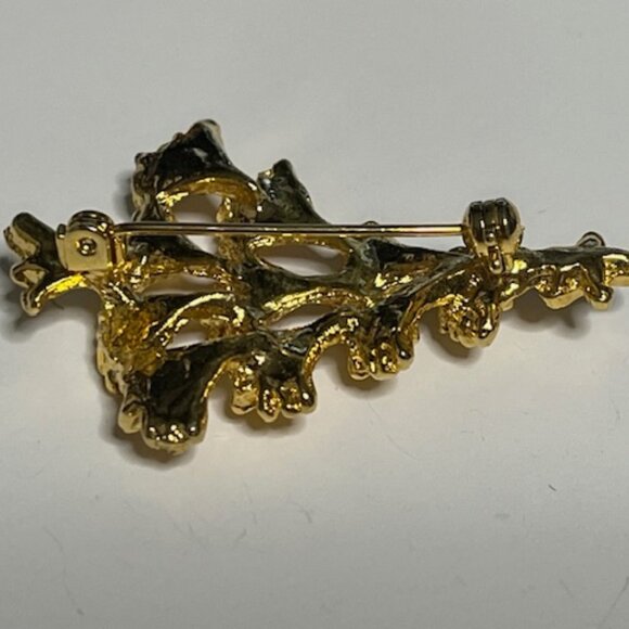 VTG Gold Tone Christmas Tree Red Painted Ornaments Holiday Festive Brooch Pin 2" - Picture 9 of 14